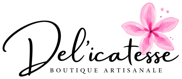 Bienvenue chez Del'icatesse un univers de bijou imaginé, parfois dessiné... 
J'aime crée des bijoux originaux, élégants et unique. Chaque création naît d'une idée, parfois d'un dessin avec l'envie de vous proposer un bijou que vous aurez plaisir à porter ou à offrir.
Découvrez mon univers et laissez vous séduire par des bijoux faits mains, imaginés et crées avec Del'icatesse.